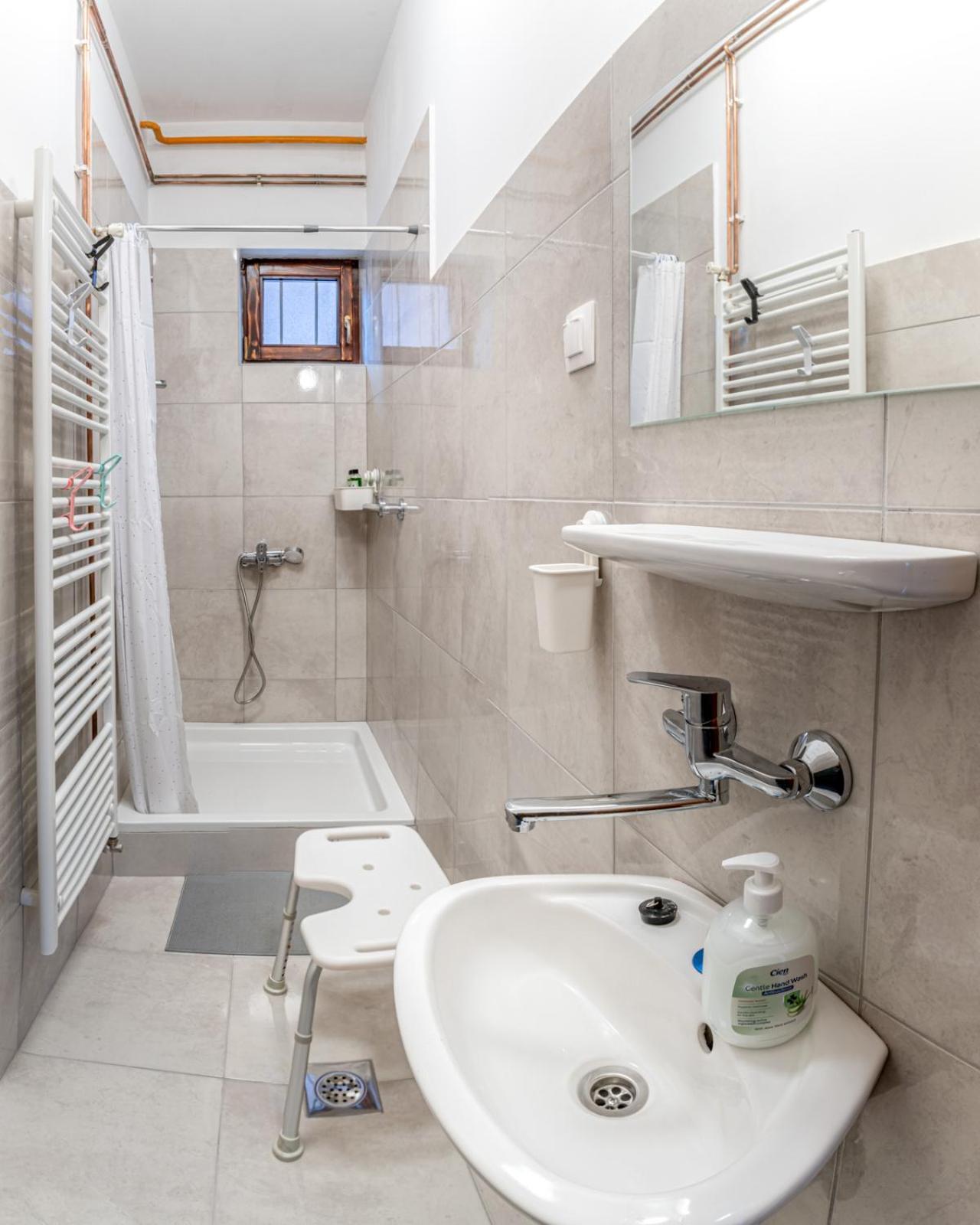 Apartman Jabuka Karlovac Zewnętrze zdjęcie